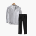 Thijs | Outfit met kabeltrui en nette broek