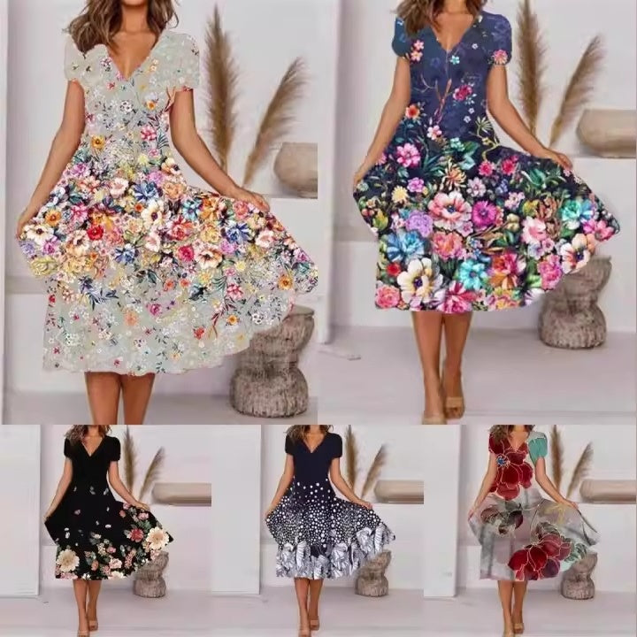 Eva | Jurk met all-over print en V-hals