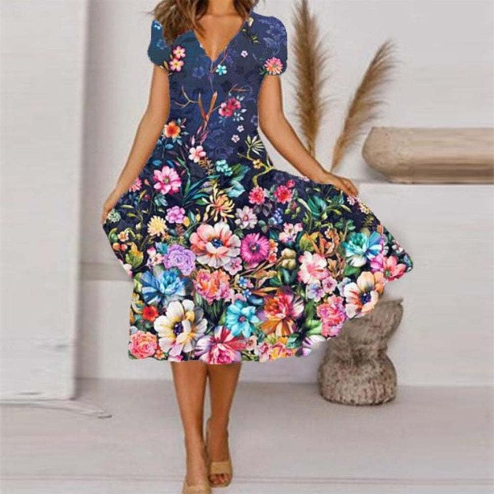 Eva | Jurk met all-over print en V-hals